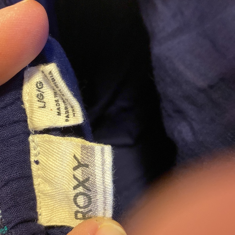 Cross-back linen Roxy dress - Picture 4 of 5